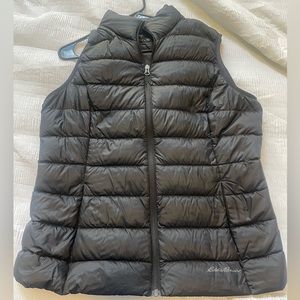 Eddie Bauer Women’s Black Vest